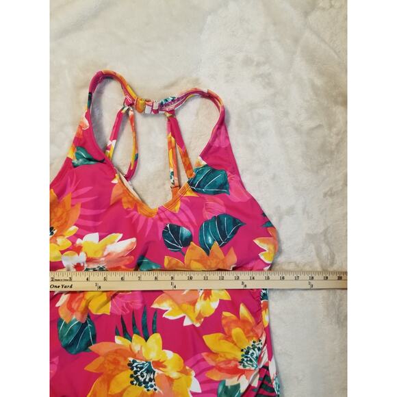 Kona Sol Women's 16W Plus Pink Tropical One-Piece Swimsuit NEW - Picture 2 of 8